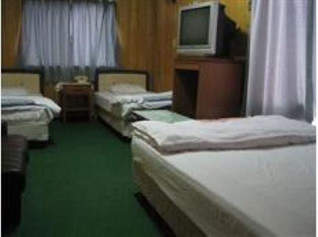 Yoshida Hotel Okinawa Quarto foto